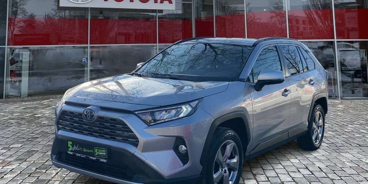 Toyota RAV 4 126.718 km 24.990 &euro; München 80687