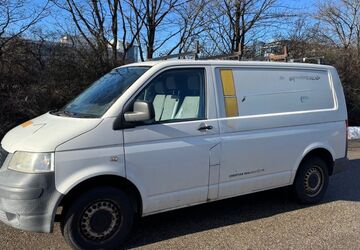 VW T5 Transporter 200.000 km 3.900 &euro; Feldkirchen 85622