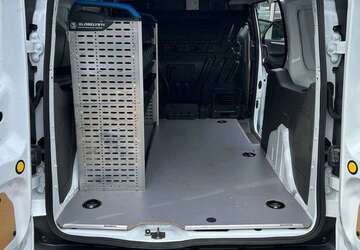 Ford Transit Connect 110.029 km 13.990 &euro; München 81825