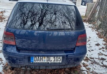 VW Golf 283.000 km 5.500 &euro; Erdweg 85253