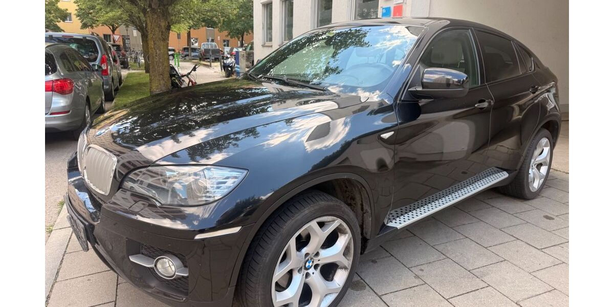BMW X6 277.000 km 10.900 &euro; München 81543