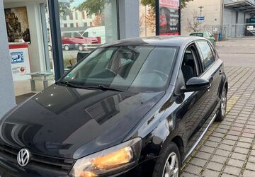 VW Polo 94.200 km 5.400 &euro; München 81825