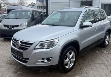 VW Tiguan 252.512 km 3.999 &euro; München 81243