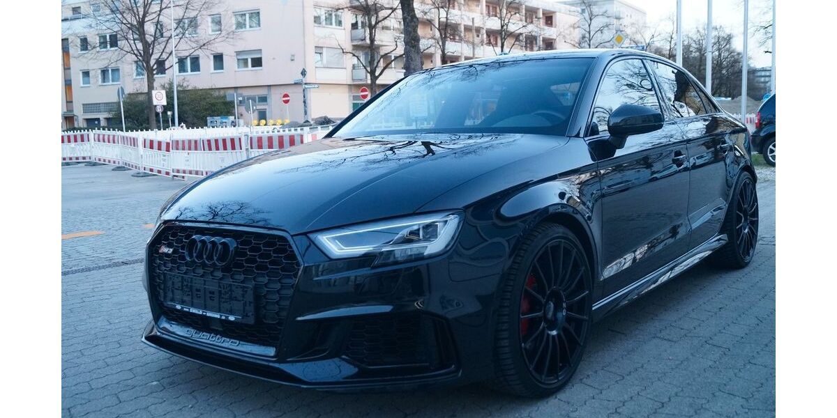 Audi RS3 46.250 km 47.500 &euro; München 80639