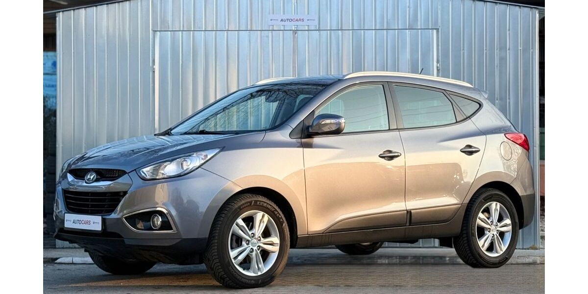 Hyundai ix35 83.600 km 9.490 &euro; München 81243