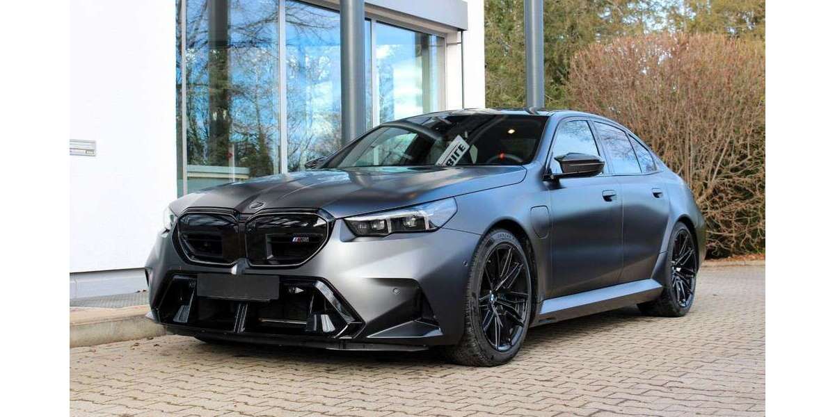 BMW M5 37.490 km 125.900 &euro; Grünwald 82031
