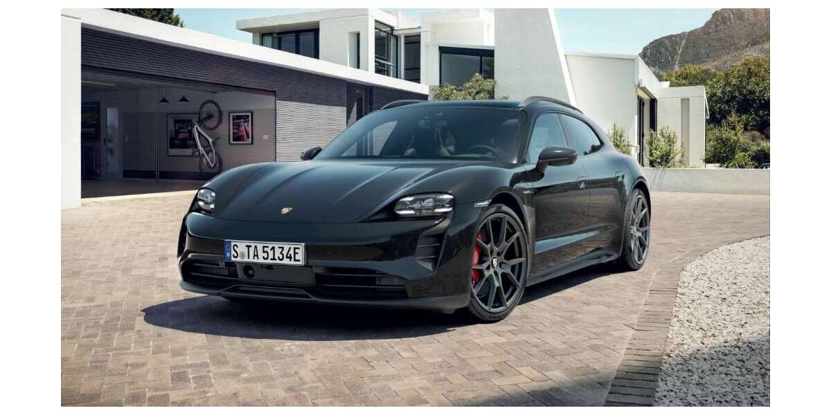 Porsche Taycan 13.852 km 95.900 &euro; München 81669