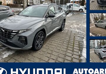 Hyundai TUCSON 66.400 km 27.975 &euro; München 80993