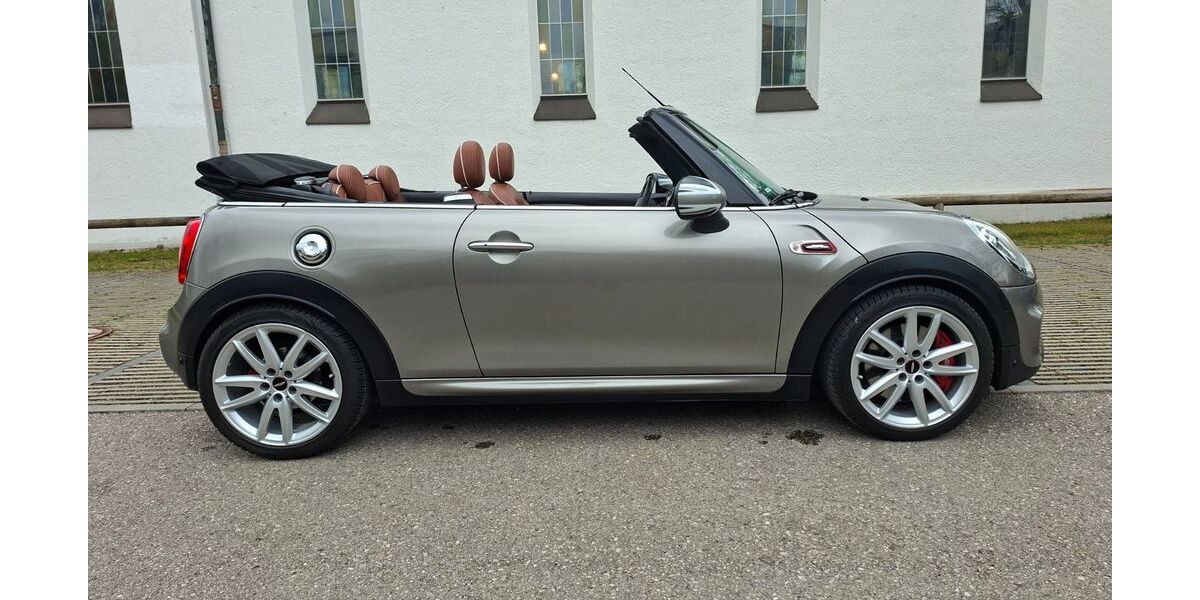 Mini John Cooper Works 83.600 km 19.990 &euro; München 81827