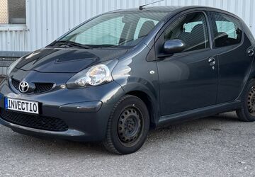 Toyota Aygo (X) 117.000 km 2.490 &euro; Puchheim Bahnhof (bei München) 82178
