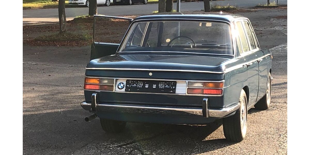 BMW 2002 24.000 km 14.200 &euro; München 81679