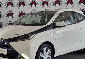 Toyota Aygo (X) 41.000 km 7.490 &euro; München 81379