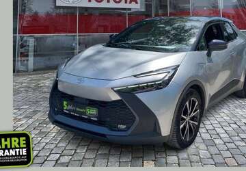 Toyota C-HR 34.433 km 26.990 &euro; München 80687