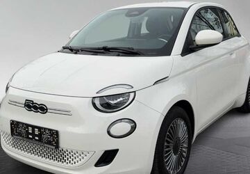 Fiat 500 12.600 km 18.490 &euro; München 81249