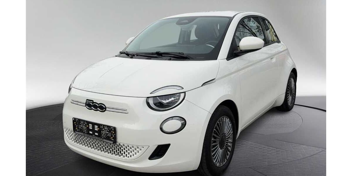 Fiat 500 12.600 km 18.490 &euro; München 81249