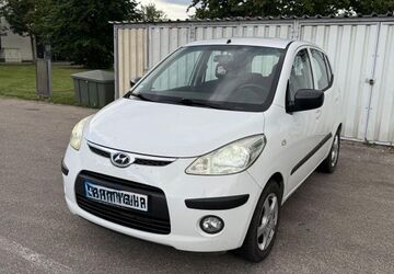 Hyundai i10 275.000 km 1.899 &euro; München 80687