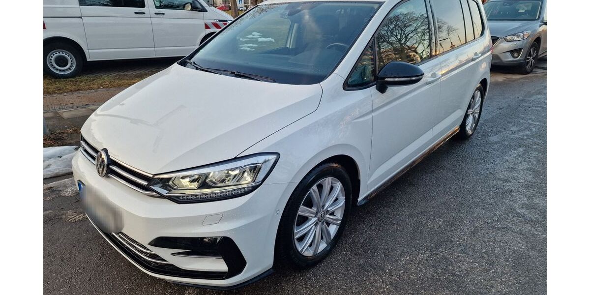 VW Touran 58.900 km 25.150 &euro; München 80995