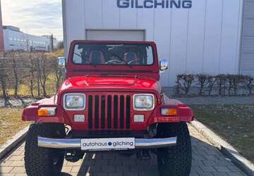 Jeep Wrangler 104.000 km 22.900 &euro; Gilching 82205