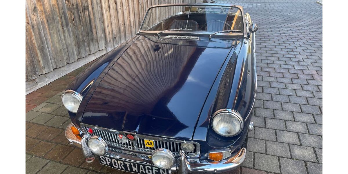 MG B 74.000 km 16.800 &euro; München 81373