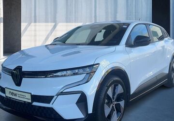 Renault Megane E-TECH 30.543 km 19.490 &euro; Unterschleißheim 85716