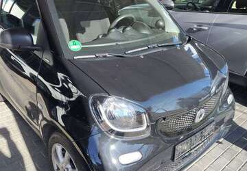 Smart forTwo 16.120 km 8.475 &euro; München 81477
