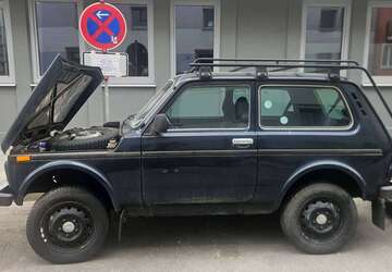 Lada Niva 55.000 km 6.500 &euro; München, Landeshauptstadt 80798