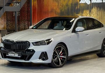 BMW 540 17.000 km 69.900 &euro; München 81829