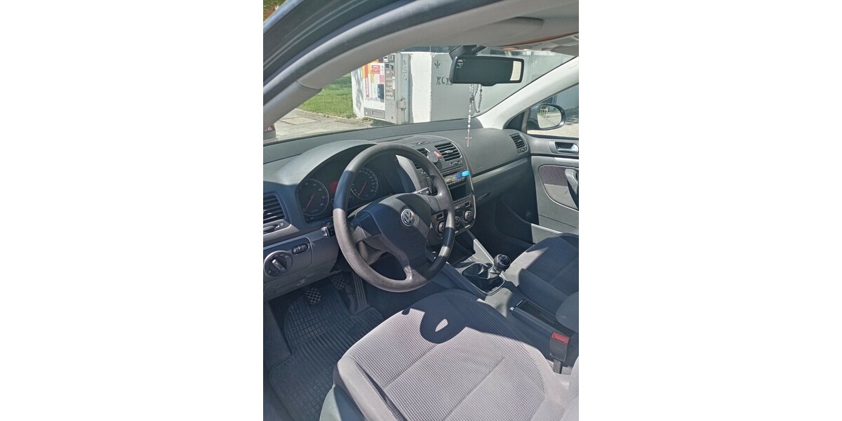 VW Jetta IV 228.000 km 2.500 &euro; Munchen 80313