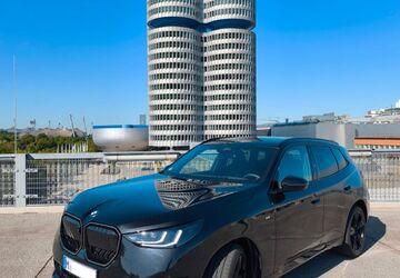 BMW X3 8.500 km 59.900 &euro; München 80937