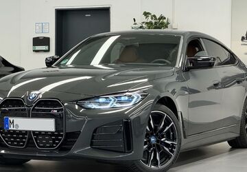 BMW i4 24.850 km 51.900 &euro; Unterschleißheim 85716