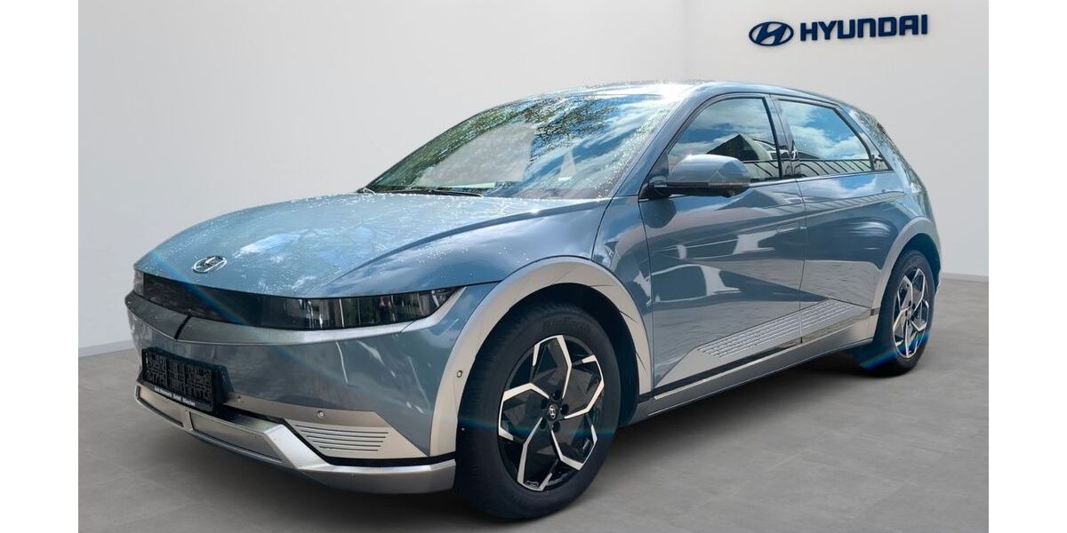 Hyundai IONIQ 5 6.980 km 29.480 &euro; München 81825