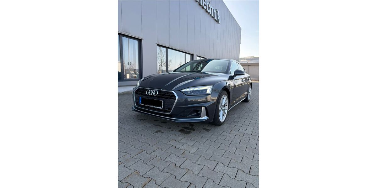 Audi A5 66.000 km 29.950 &euro; München 81825