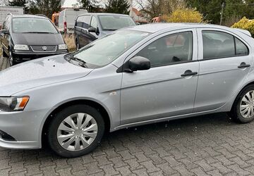 Mitsubishi Lancer 122.000 km 5.980 &euro; München 81827