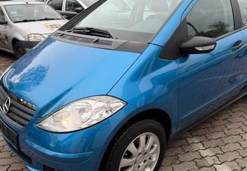 Mercedes-Benz A 150 111.650 km 2.999 &euro; München 81827
