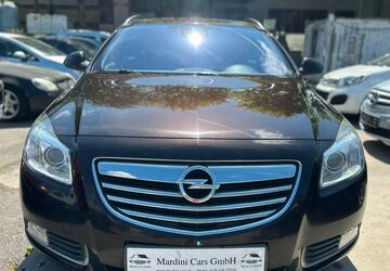 Opel Insignia 227.213 km 3.150 &euro; München 81479