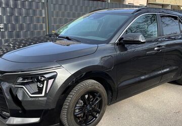 Kia Niro 78.000 km 20.990 &euro; München 81825