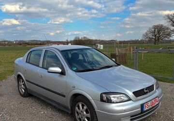 Opel Astra 88.000 km 2.350 &euro; Neufahrn 85375