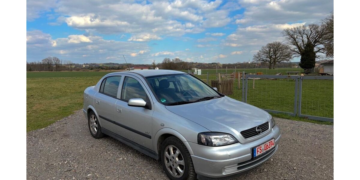 Opel Astra 88.000 km 2.350 &euro; Neufahrn 85375