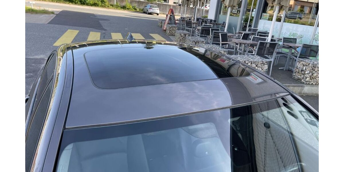 BMW 523 181.000 km 11.500 &euro; München 80995