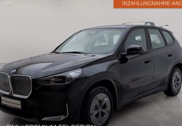 BMW iX1 26.512 km 35.704 &euro; München 80939