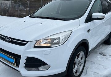 Ford Kuga 149.000 km 8.500 &euro; München 81243