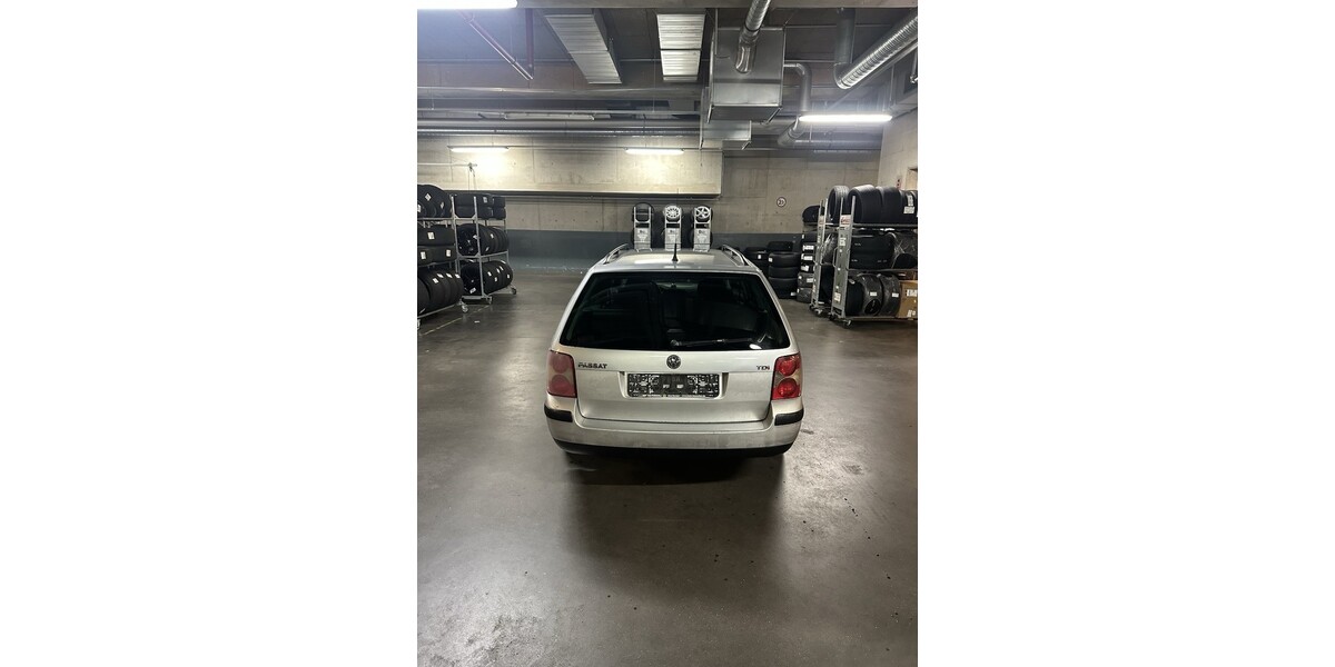 VW Passat 270.000 km 2.200 &euro; München 80313