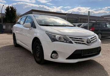 Toyota Avensis 202.500 km 5.999 &euro; München 80807