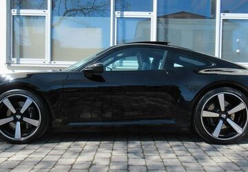 Porsche 992 6.900 km 139.950 &euro; Gauting bei Starnberg 82131