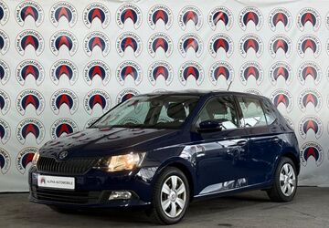 Skoda Fabia 114.000 km 6.990 &euro; München 81379