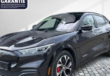 Ford Mustang Mach-E 56.530 km 28.440 &euro; München 81827