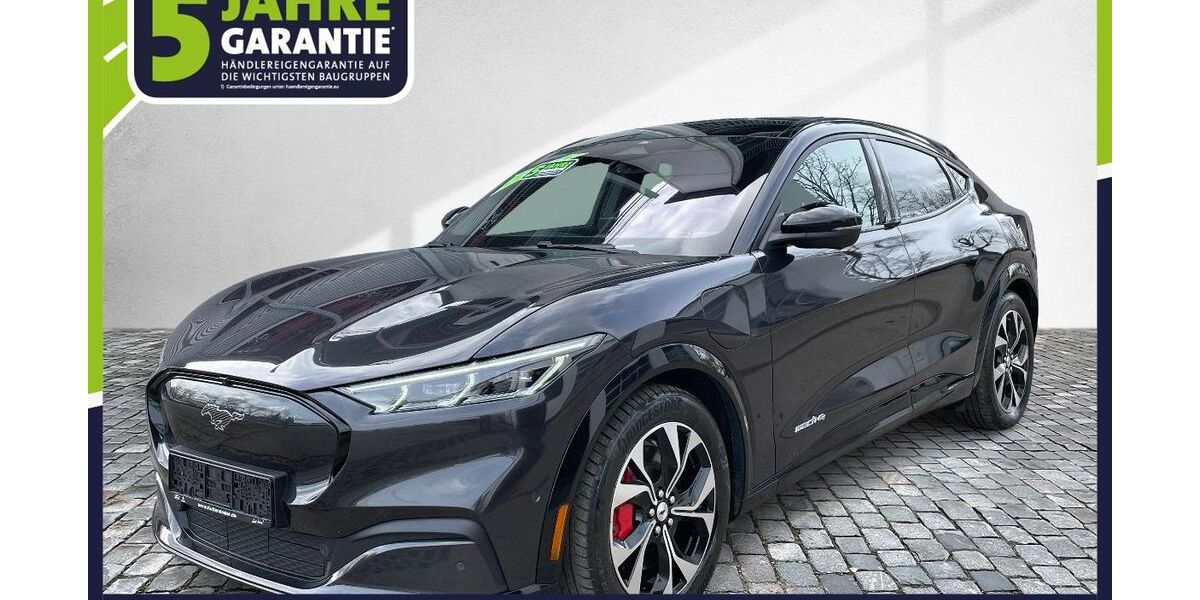 Ford Mustang Mach-E 56.530 km 28.440 &euro; München 81827