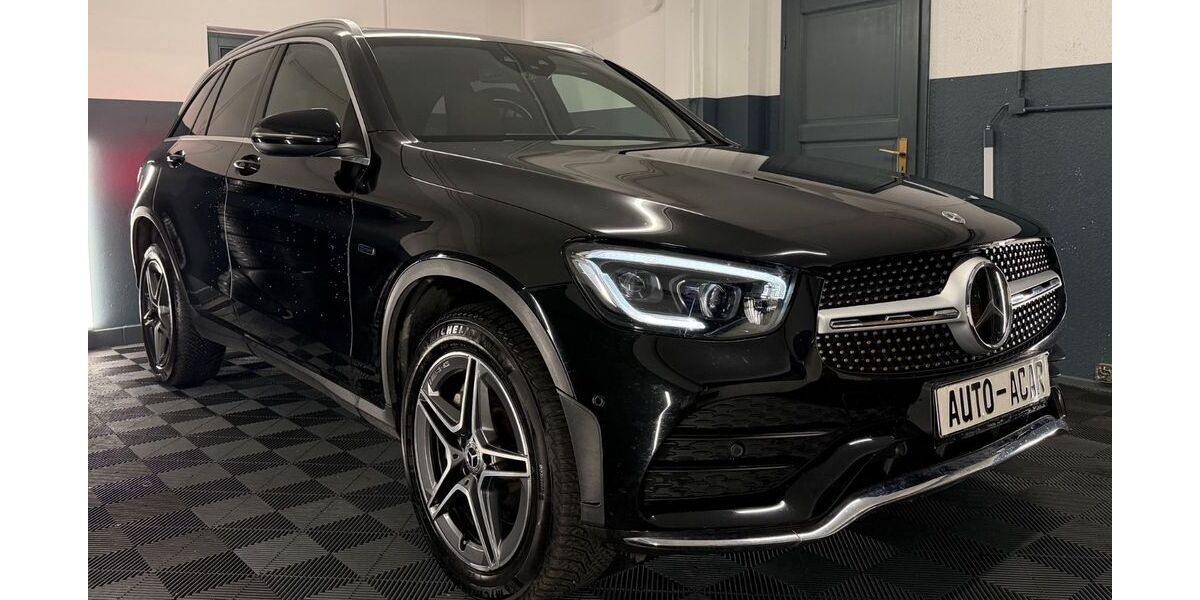 Mercedes-Benz GLC 300 112.431 km 32.990 &euro; München 81243