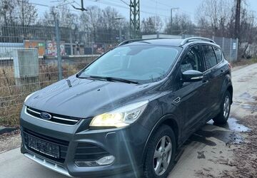 Ford Kuga 178.123 km 7.590 &euro; München 81929