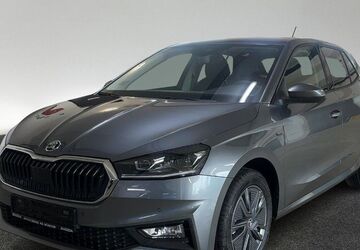 Skoda Fabia 6.700 km 23.560 &euro; München 80935